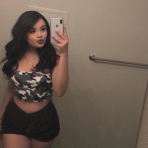 Meet your Posher, Destini